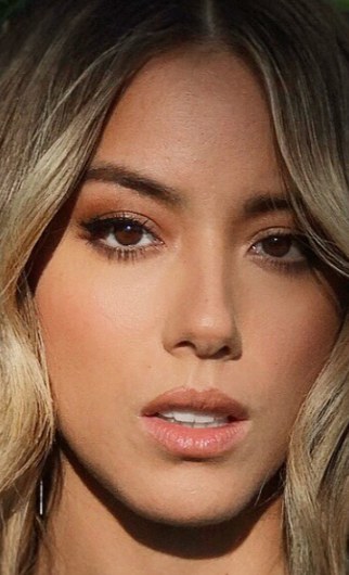 Chloe Bennet