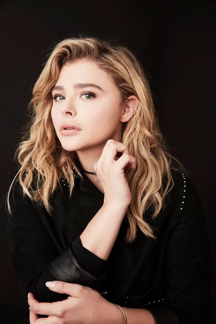 Chloë Grace Moretz Height, Age, Bio - Creeto