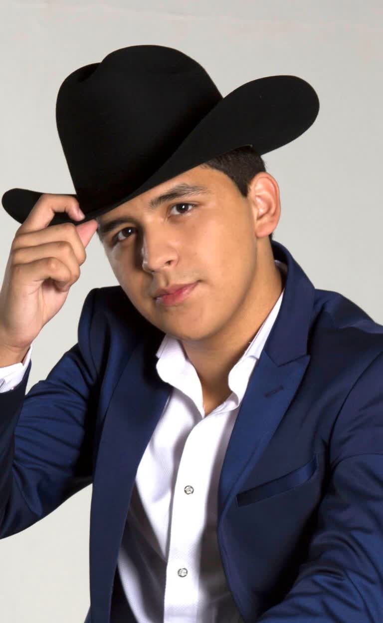 Christian Nodal - Height, Age, Bio, Weight, Net Worth, Facts and Family