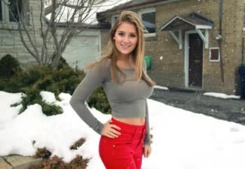 Claire Abbott - Bio, Age, Height, Weight, Body Measurements, Net Worth
