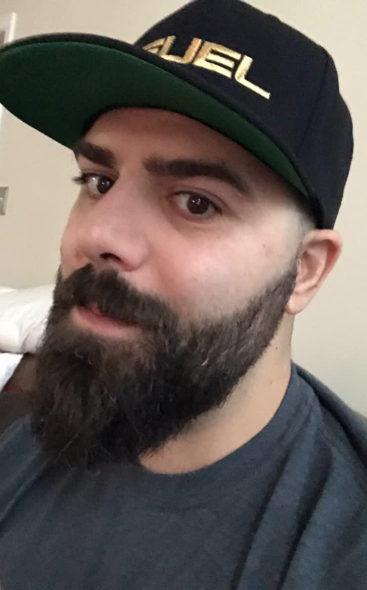 The 42-year old son of father (?) and mother(?) Keemstar in 2024 photo. Keemstar earned a 0.2 million dollar salary - leaving the net worth at  million in 2024