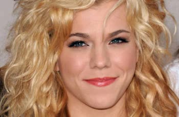 Kimberly Perry - Bio, Age, Height, Weight, Body Measurements, Net Worth
