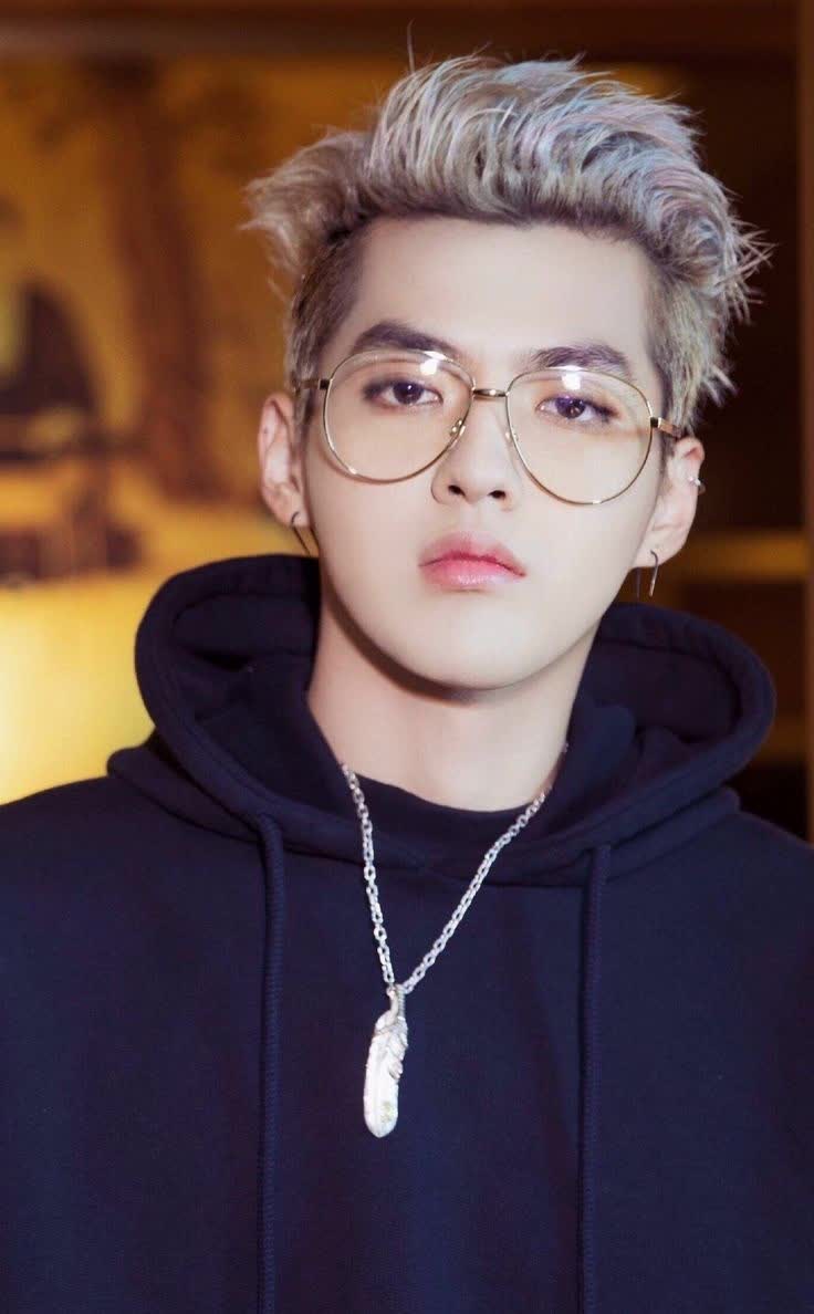 EXO Kris Wu Profile, Age, Girlfriend, Real Name, Background, Net Worth 2023