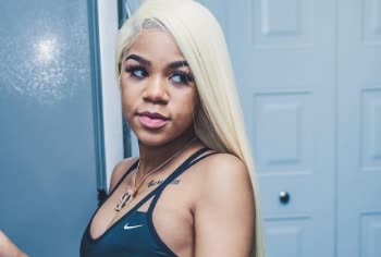 Molly Razy Molly Brazy - Bio, Age, Height, Weight, Body Measurements, Net Worth ...