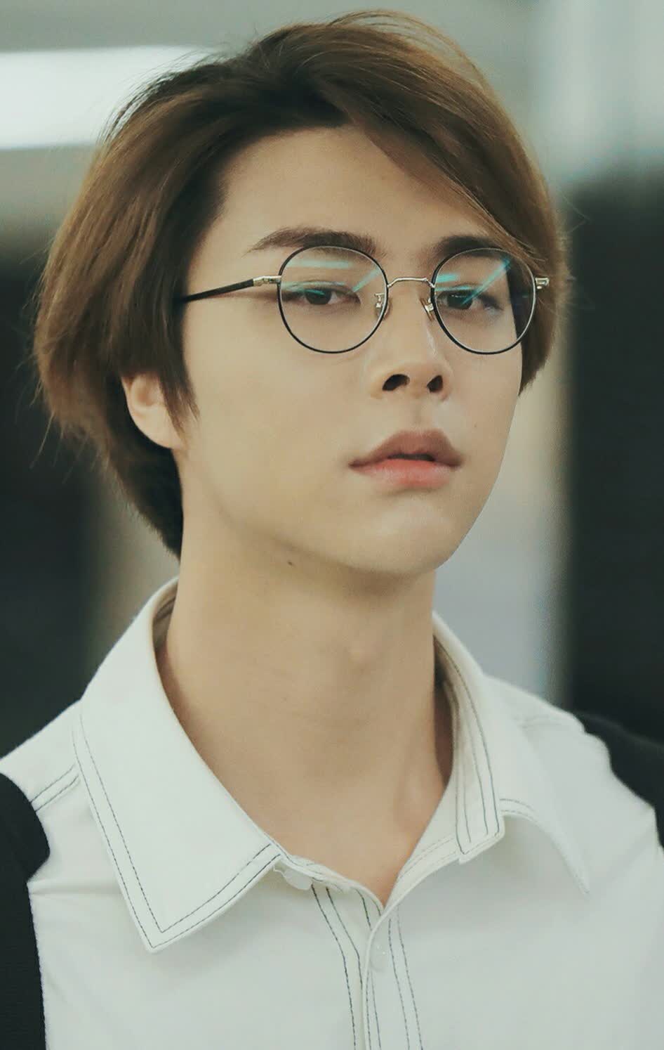 NCT Johnny - Bio, Age, Height, Weight, Net Worth, Facts and Family