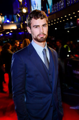 Theo James