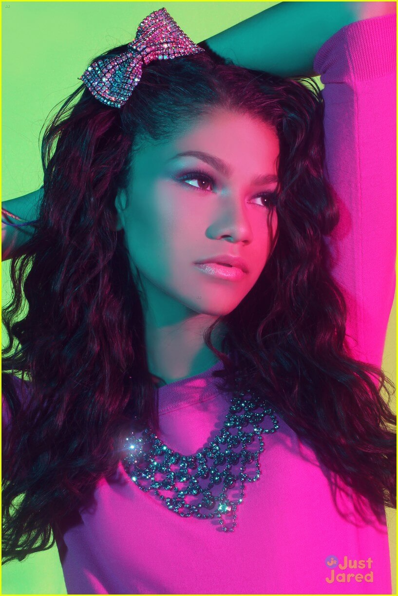 Zendaya Coleman Bio Age Height Weight Body Measurements